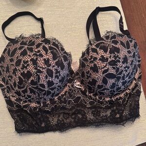Victoria's Secret Black and Cream Floral Lace Bra